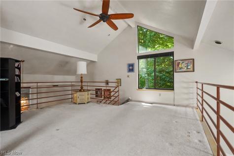 2214 Stone Creek Trail Cuyahoga Falls OH 44223