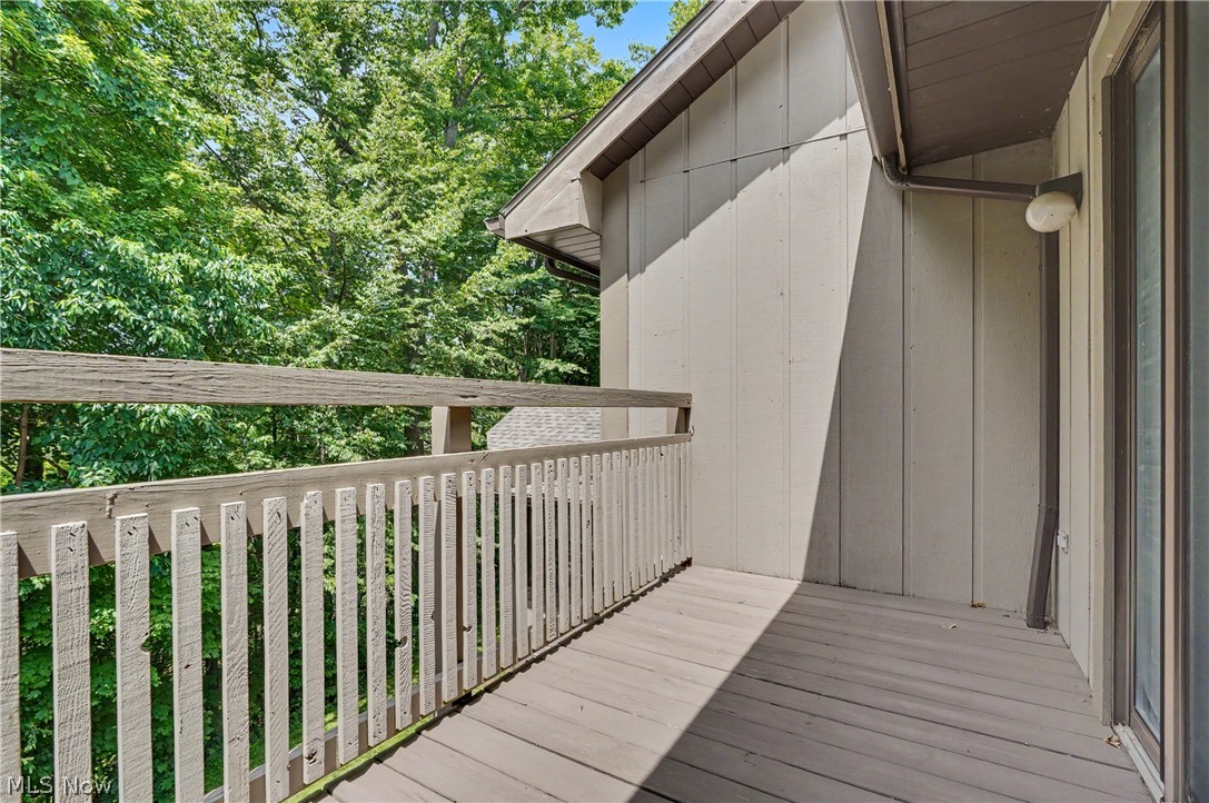 2214 Stone Creek Trail Cuyahoga Falls OH 44223