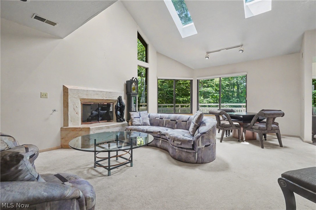 2214 Stone Creek Trail Cuyahoga Falls OH 44223