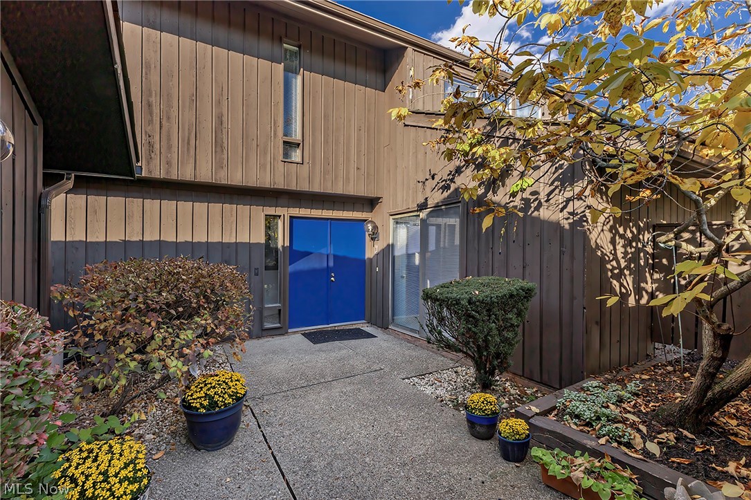 452-59 Bramble Lane Aurora OH 44202