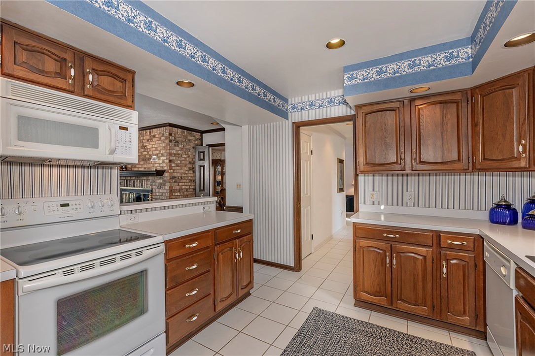 452-59 Bramble Lane Aurora OH 44202