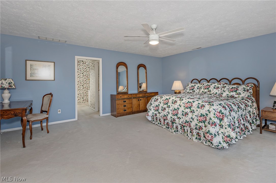 452-59 Bramble Lane Aurora OH 44202