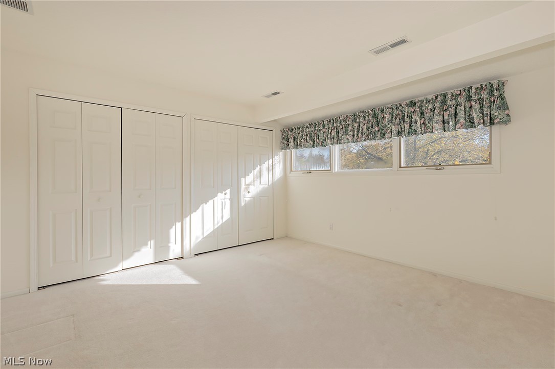 452-59 Bramble Lane Aurora OH 44202