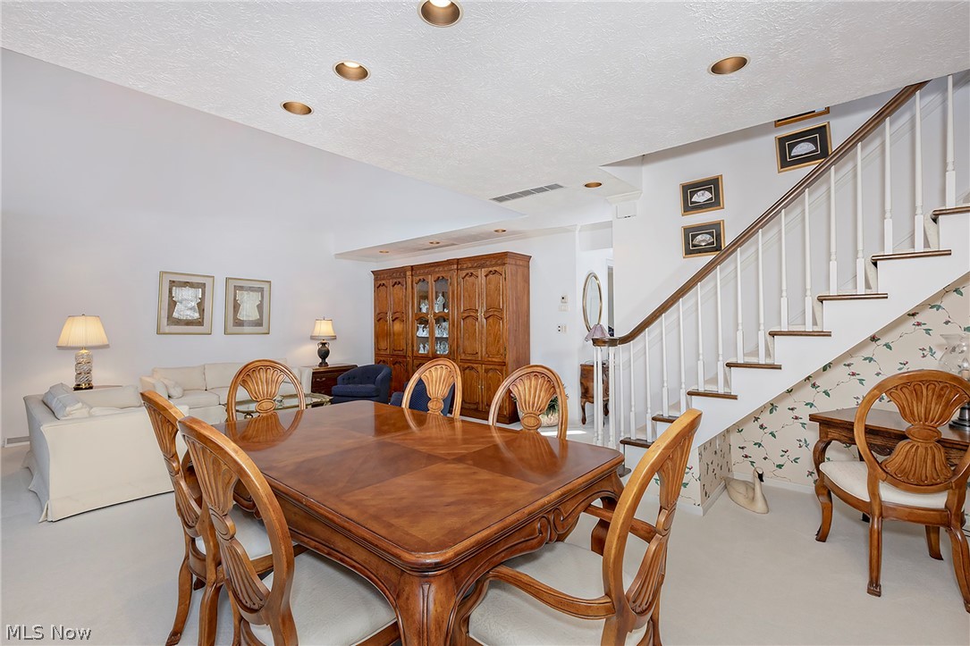452-59 Bramble Lane Aurora OH 44202
