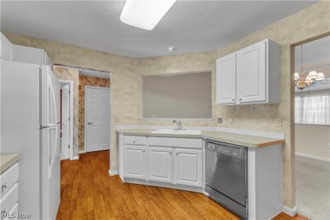 29 Community Drive Avon Lake OH 44012
