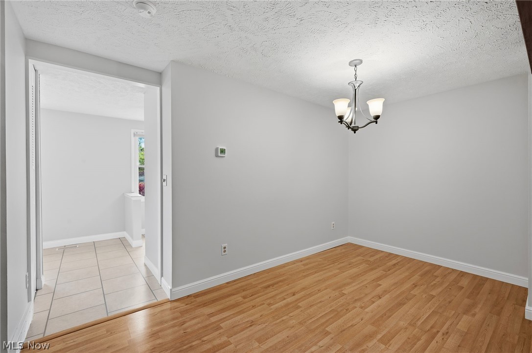 7396 S Chestnut Commons Drive Mentor OH 44060