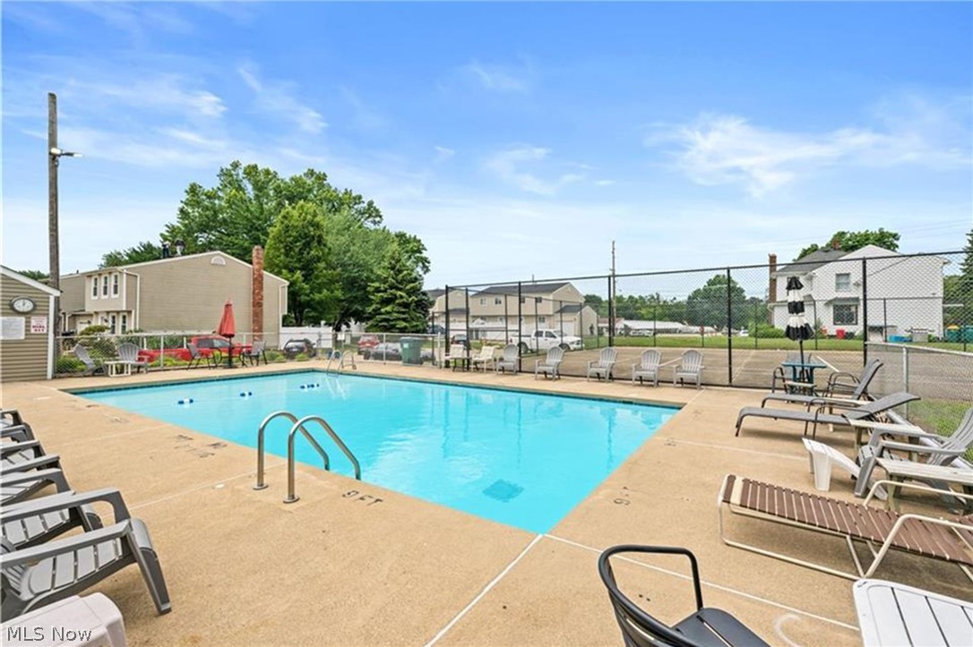 7396 S Chestnut Commons Drive Mentor OH 44060