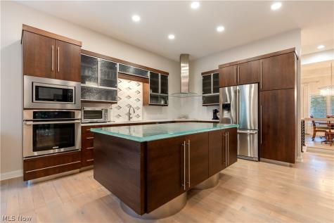6 Auburn Avenue SE Canton OH 44709