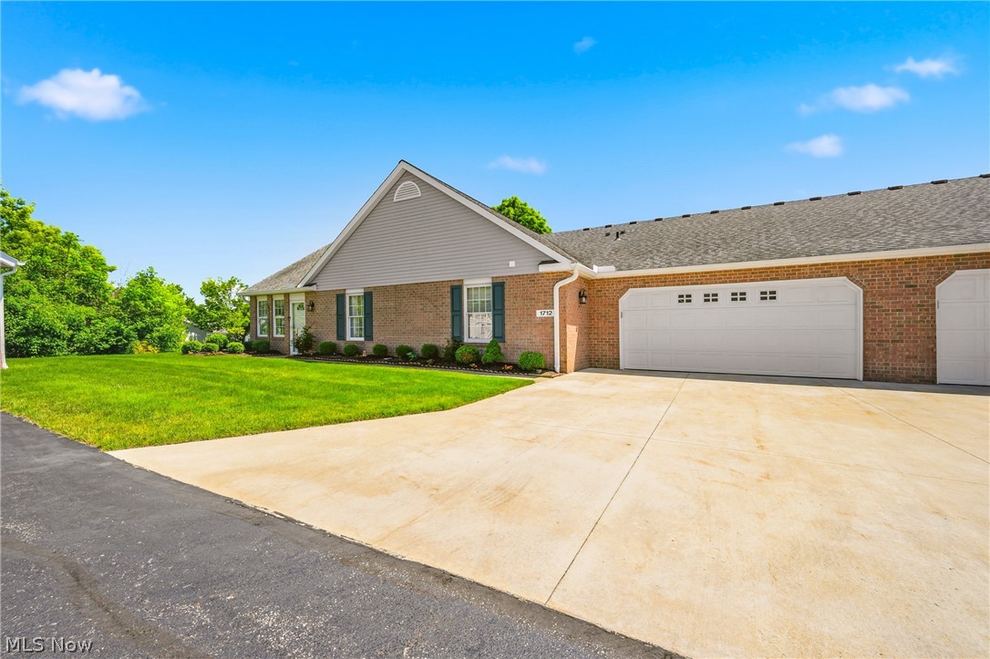 1712 Sonora Street NW Uniontown OH 44685