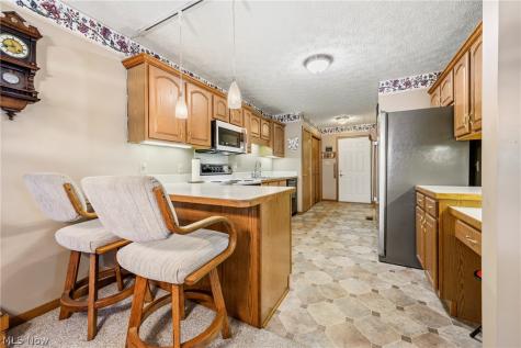 1712 Sonora Street NW Uniontown OH 44685