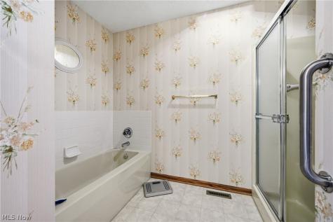 1712 Sonora Street NW Uniontown OH 44685
