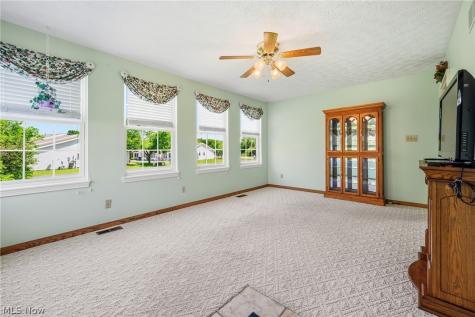 1712 Sonora Street NW Uniontown OH 44685