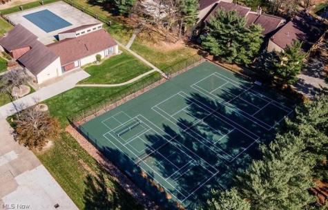 879 Hampton Ridge Drive Akron OH 44313