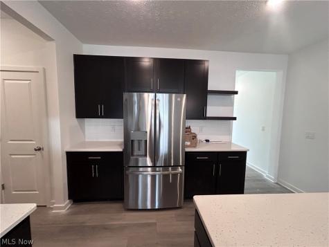 5083 Shepherds Glen Willoughby OH 44094