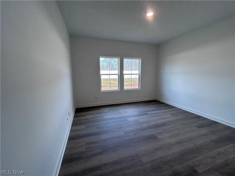 5083 Shepherds Glen Willoughby OH 44094