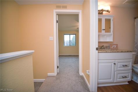110 Greenwich Road Seville OH 44273