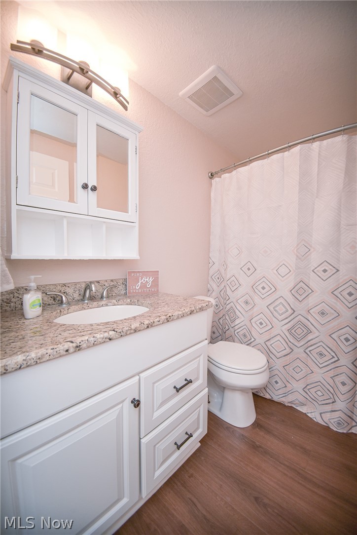 110 Greenwich Road Seville OH 44273
