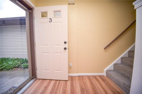 110 Greenwich Road Seville OH 44273