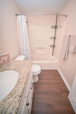 110 Greenwich Road Seville OH 44273
