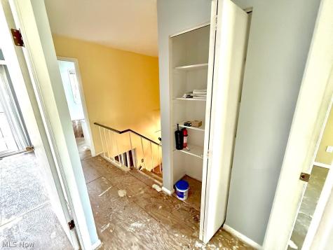 26613 N Park Boulevard Olmsted Falls OH 44138