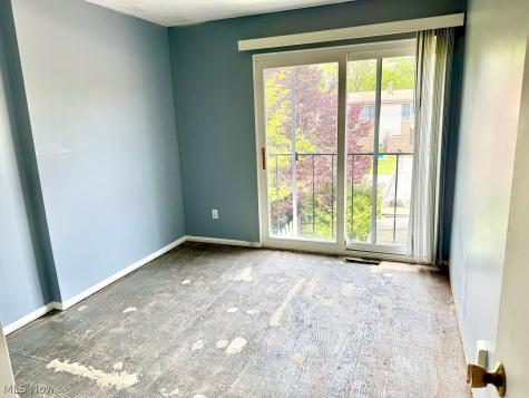 26613 N Park Boulevard Olmsted Falls OH 44138