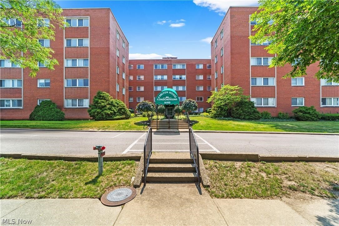 16100 Van Aken Boulevard Shaker Heights OH 44120