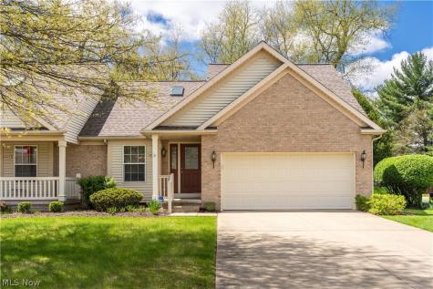4417 Dalbury Avenue NE Canton OH 44714