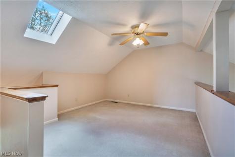 4417 Dalbury Avenue NE Canton OH 44714