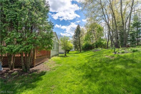 4417 Dalbury Avenue NE Canton OH 44714