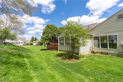 4417 Dalbury Avenue NE Canton OH 44714