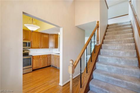 4417 Dalbury Avenue NE Canton OH 44714