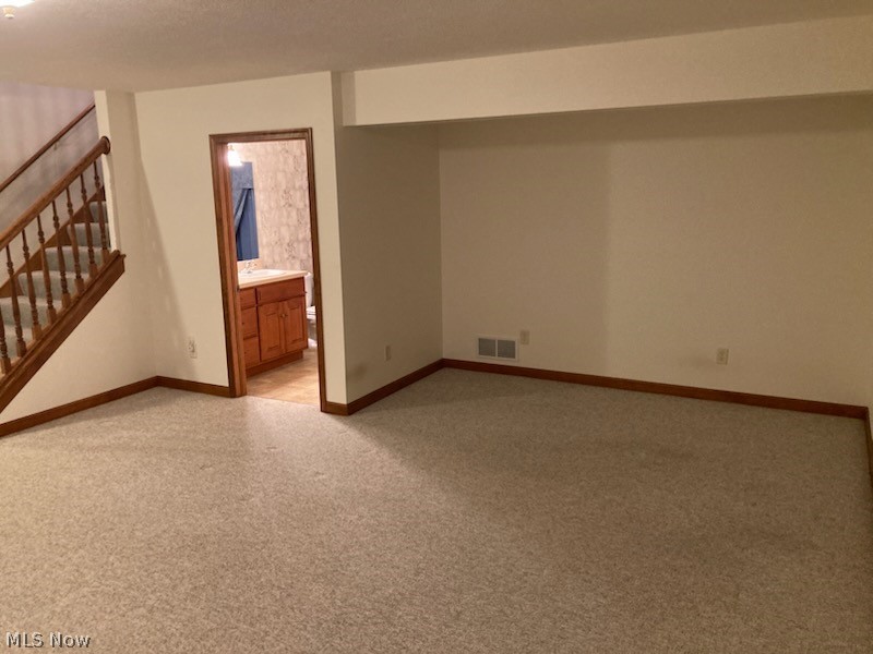 1322 Meadowbrook Drive Dover OH 44622