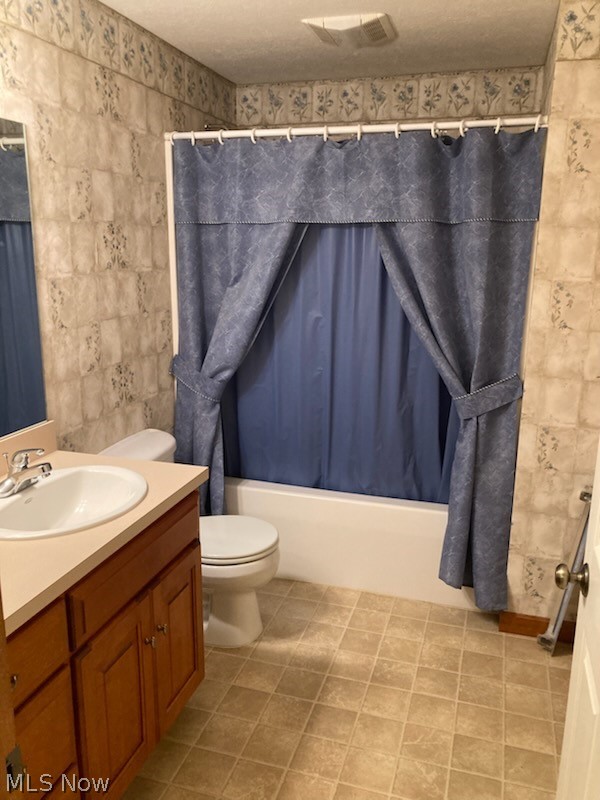 1322 Meadowbrook Drive Dover OH 44622