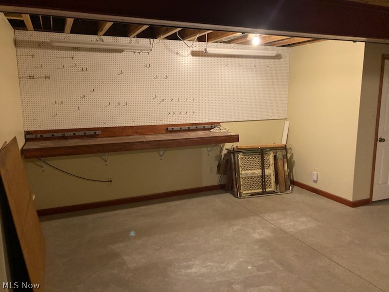 1322 Meadowbrook Drive Dover OH 44622