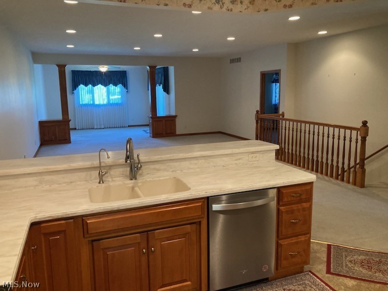 1322 Meadowbrook Drive Dover OH 44622