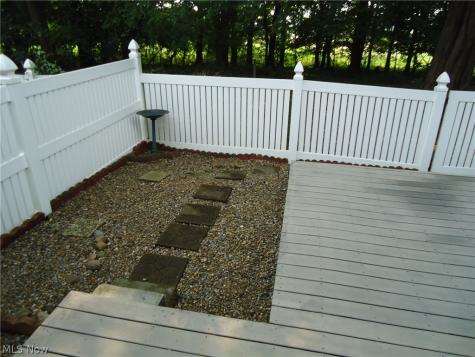 306 Deepwood Drive Wadsworth OH 44281