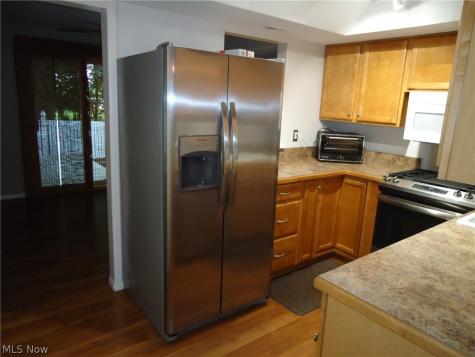 306 Deepwood Drive Wadsworth OH 44281