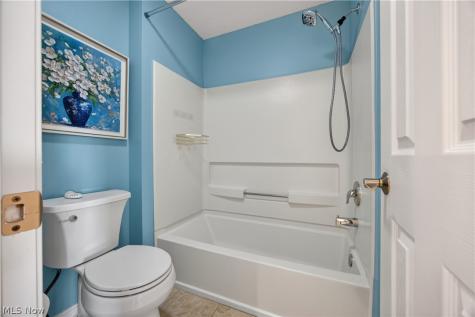 240 Fox Hollow Drive Mayfield Heights OH 44124