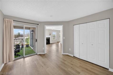 240 Fox Hollow Drive Mayfield Heights OH 44124