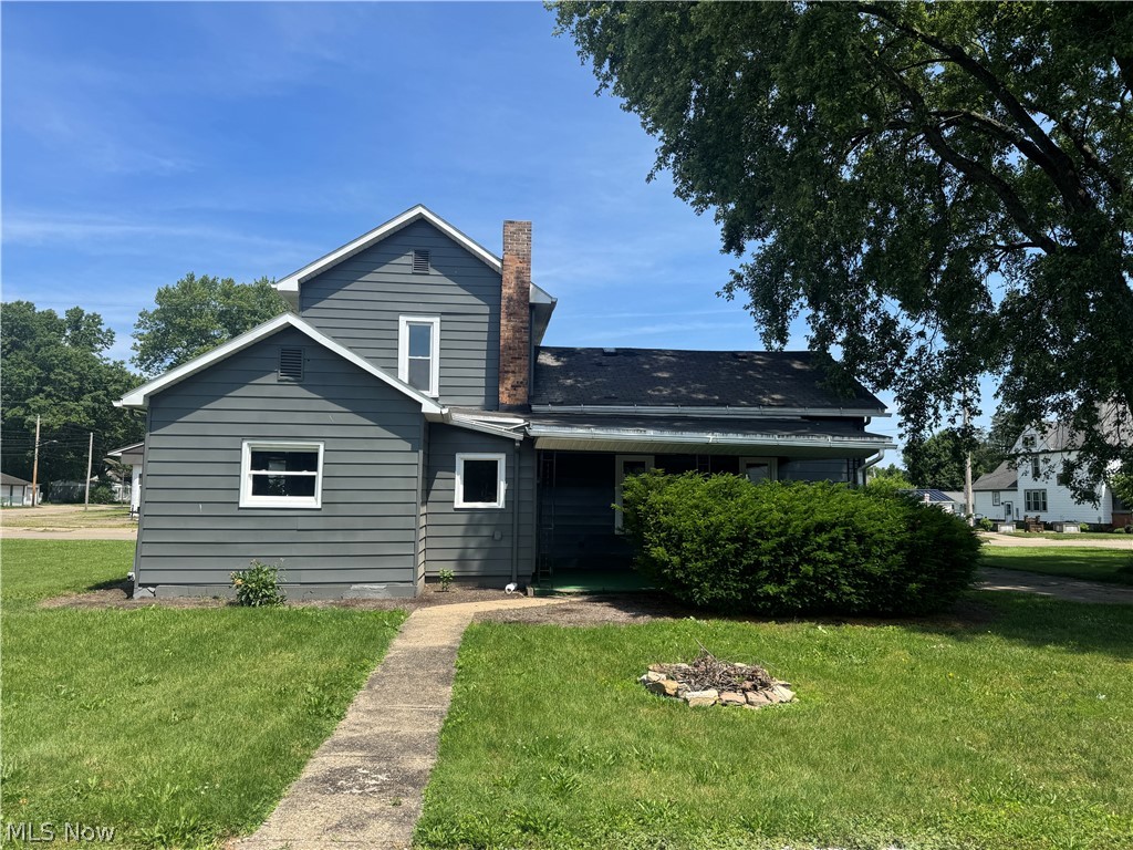 218 Main Street W Beach City OH 44608