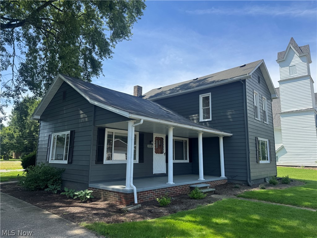 218 Main Street W Beach City OH 44608