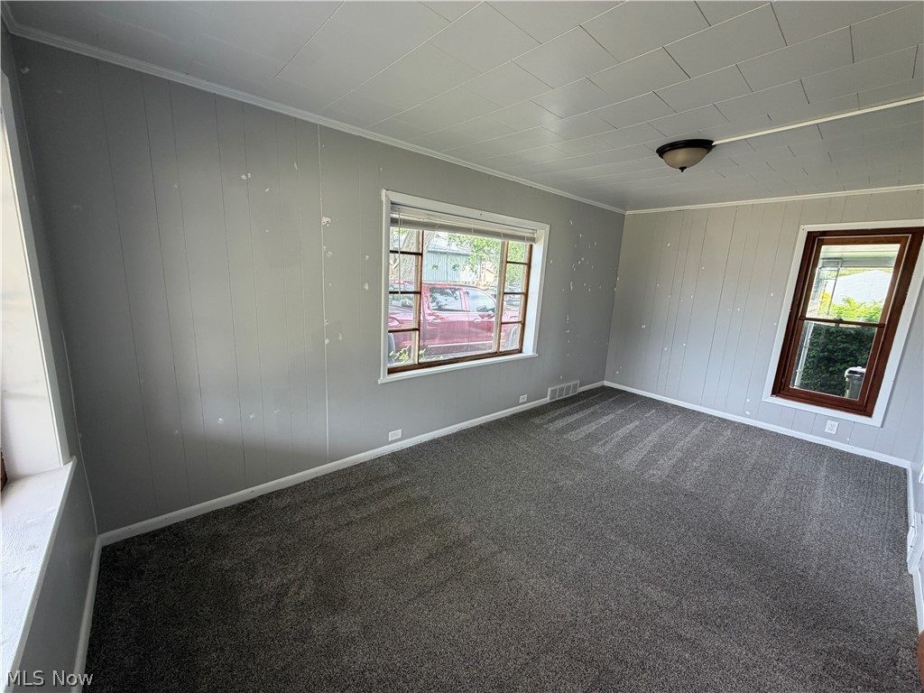 218 Main Street W Beach City OH 44608