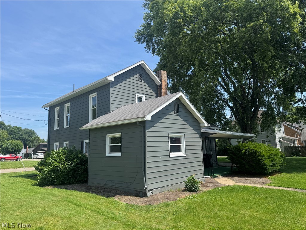 218 Main Street W Beach City OH 44608