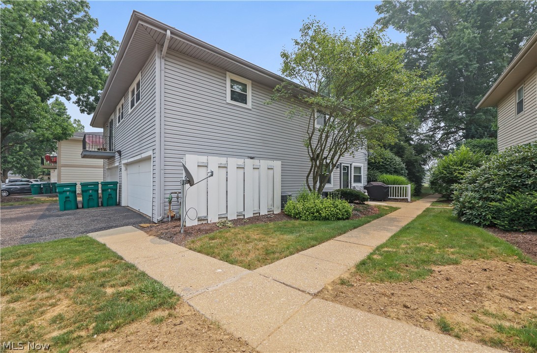 2436 Island Drive Uniontown OH 44685