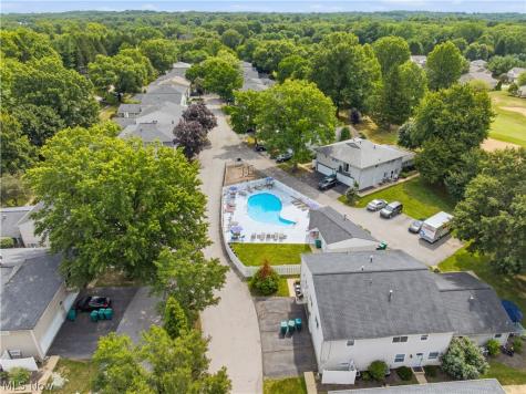 2436 Island Drive Uniontown OH 44685