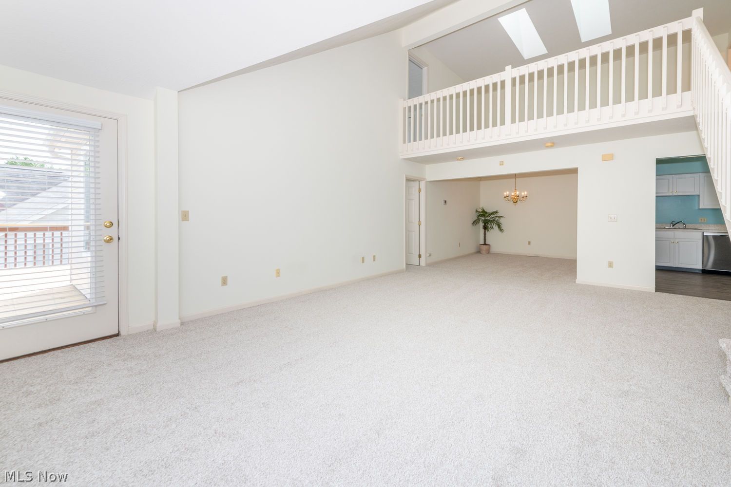 2097 Meadow Gate Akron OH 44313