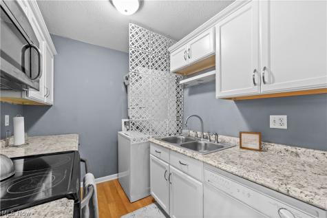 1900 King James Parkway Westlake OH 44145