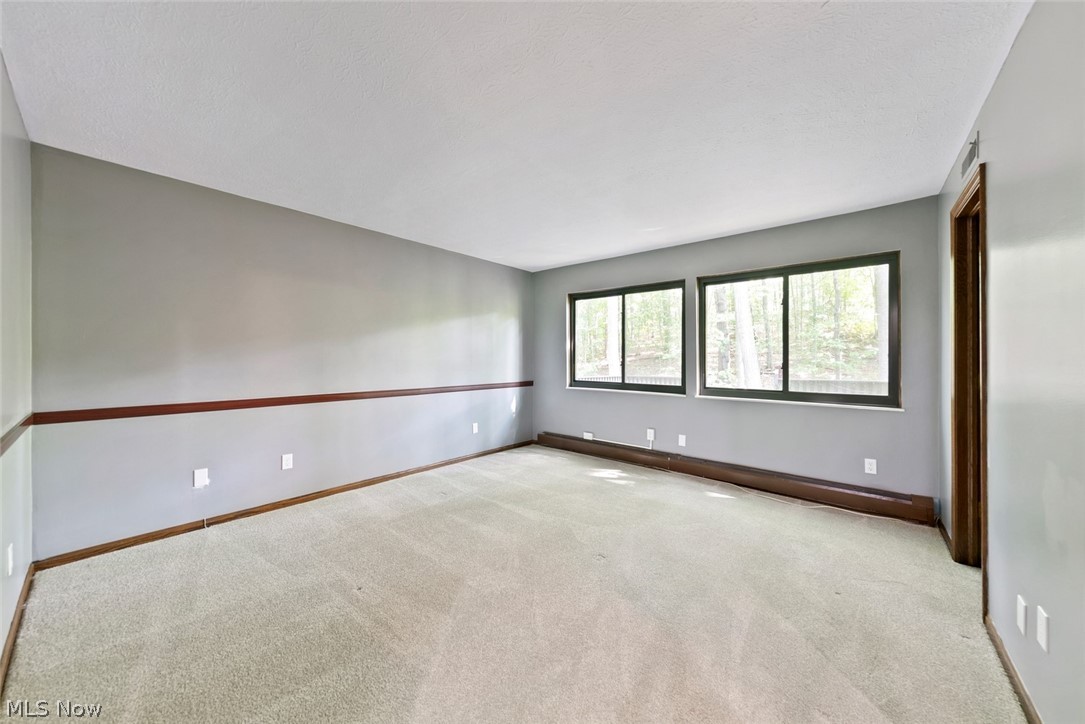 2189 Pinebrook Trail Cuyahoga Falls OH 44223