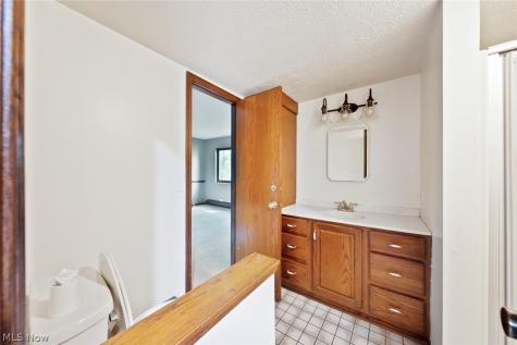 2189 Pinebrook Trail Cuyahoga Falls OH 44223