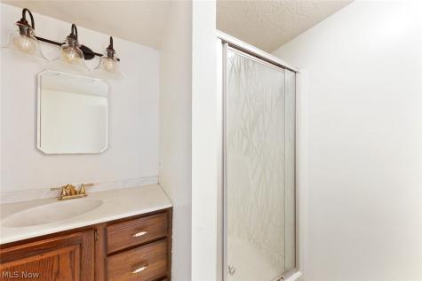 2189 Pinebrook Trail Cuyahoga Falls OH 44223